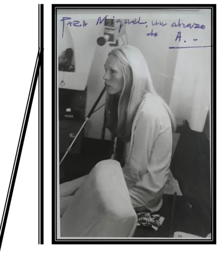 Foto de Amanda Lear que me dedico en 1972. 