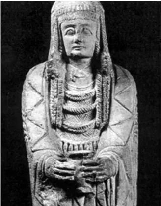 Fig. 2. Parte superior de la estatua de la gran dama oferente del Cerro de los Santos