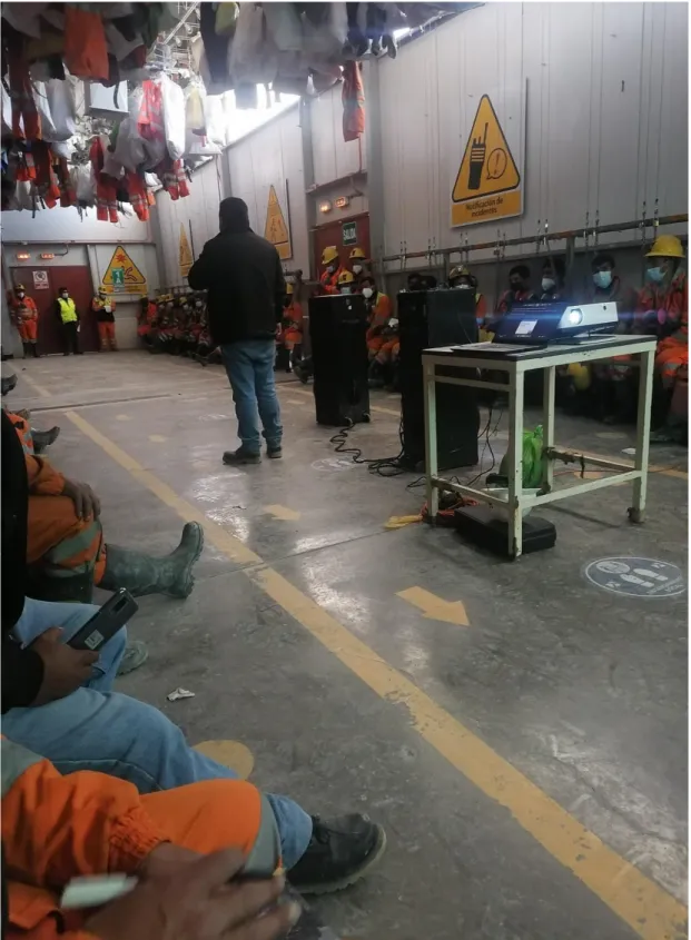 Foto N° 1: Charla de seguridad. 