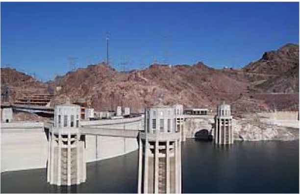 Figura 9.  Bocatomas de embalse. 