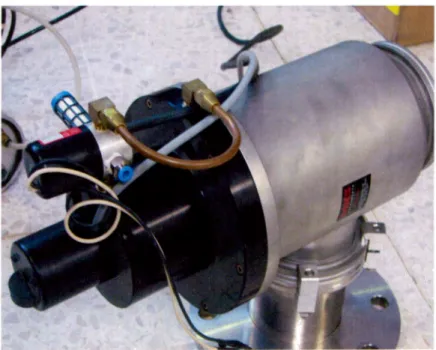 Fig 2.6.  Válvula electro-neumática que acopla la bomba turbo-molecular a la cámara. 