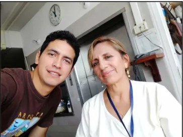 Figura 10. Licenciada en Nutrición Nora Palomino Contreras  con  Manuel  Chipana  Ruiz  (Jefa  del  Área  de  Nutrición  Hospital Rebagliati) 