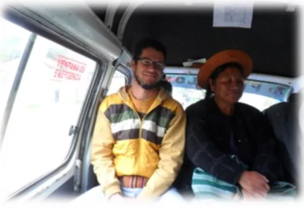 Foto 31. Imagen Viaje en combi (bus) hacia el Distrito de Pucarà. (Enero de 2012) 