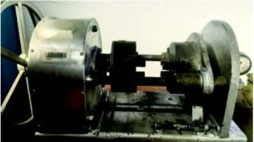 Figura 2.1. Máquina de soldadura por fricción directa. 