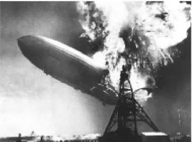 Figura 1.12:  Explosión del Hindenburg, 1937.