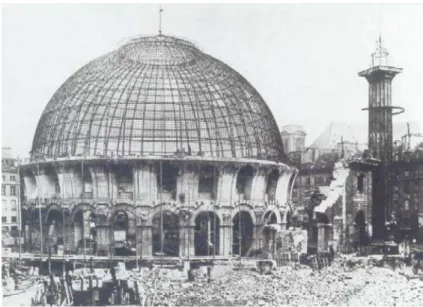 Ilustración 7 Reconstrucción de la cúpula de la Halle au Blé, 1811; fuente: arquitecturaenacero.org 