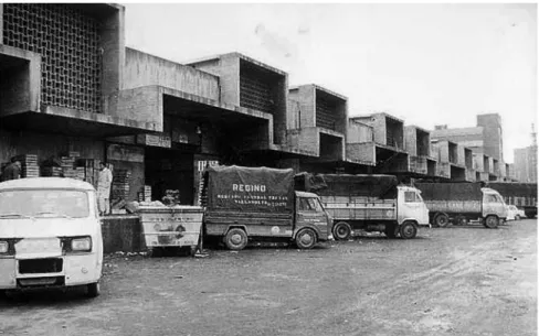 Fig. 3  Imagen de época del Mercado Central de  Abastos, Valladolid. 1965-1966.