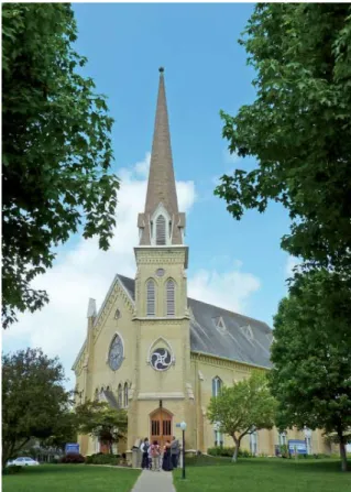 Fig. 07. West Grove United Methodist Church (West Grove,  PA., EEUU), 1881. Reinterpretación protestante austera y  sobria: torreón de esquina.