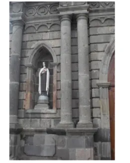 Figura  10:  Detalle  de  almohadillado  en  la  Capilla  Episcopal 