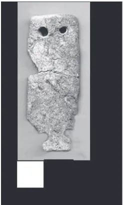 Figura 2. Brazalete de arquero calcolítico realizado en hueso. Gózquez, San Martín de la Vega (Madrid).
