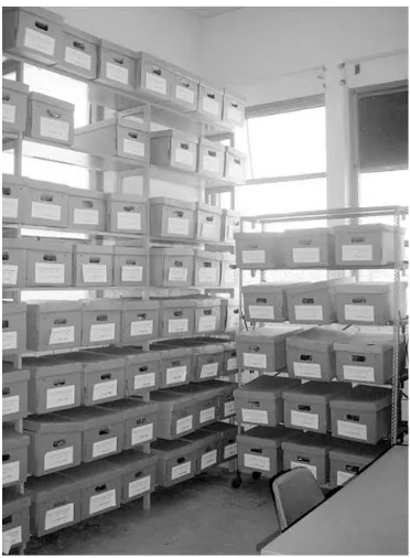 Fig. 1. Separación del material de sedimentos y en-volturas.