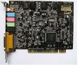 Fig. 2.6 Ejemplo de una Tarjeta de Sonido 