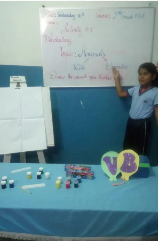Figure 18. A student explaining what she has learned during these activities