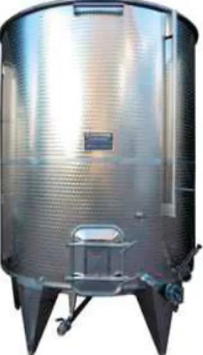 Figura 6. Silo de almacenamiento de leche.