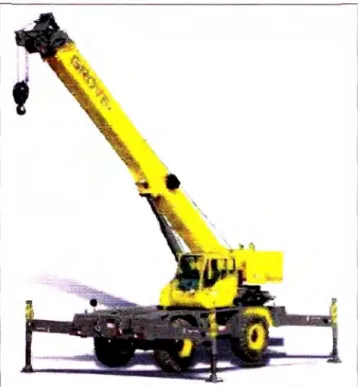 Fig.  2.1.1.3.  Grúa telescópica de 30 Ton 