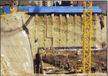 Figura 30 - Pilotes Anclados para excavaciones en edifica�iones, Chile 