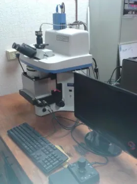 Figura 3.3.- Espectroscopio MicroRaman   