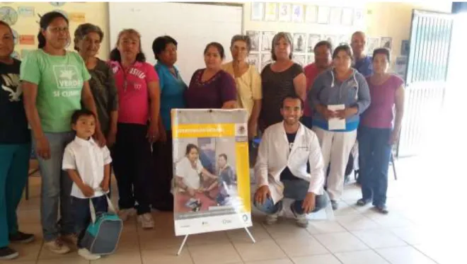 Figura 10. Platica de HTA con miembros de la comunidad 