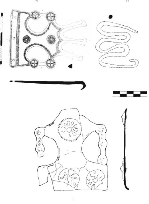 Fig. 1I. N.° cal. 10-12, Los Villares;  n.° cat.  11. Casa  del Monte. 