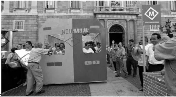 Figura 2. Protesta vecinal en la Plaza Sant Jaume en junio de 1992 9 .