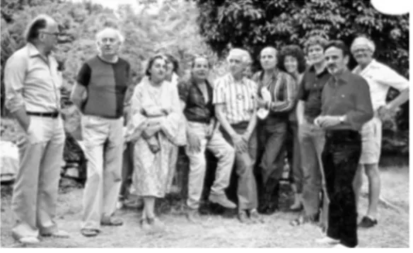 Fig. 1. Team X, Bonnieux, France, 1977. © En Pedro Guedes  (ed.), Pancho Guedes. Vitruvius Mozambicanus, Lisboa,  Mu-seo Coleção Berardo, 2009.