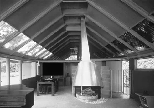 Fig. 15. Casa Tischler, espacio de estar, vista de la cubierta azul traslúcida. 1949-50.