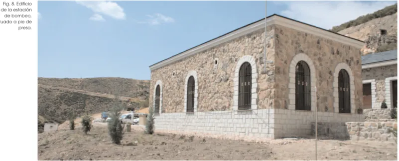 Fig. 8. Edificio de la estación de bombeo, situado a pie de presa.