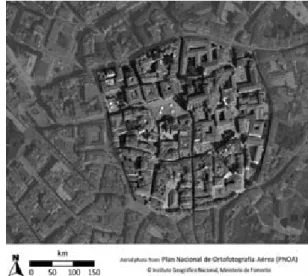 Figure 3 : Oviedo intra-muros au Moyen A ˆ ge tardif (11 3 124 m 2 ). MideMapas.