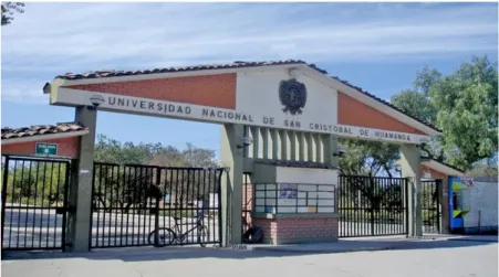 Fig. 02. Frontis de la Universidad Nacional de San Cristóbal de Huamanga. 