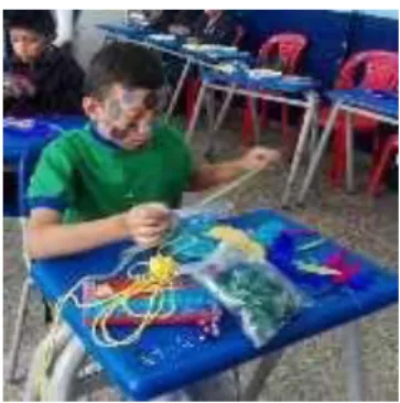 Fig. 12: Felipe  como el comerrocas 