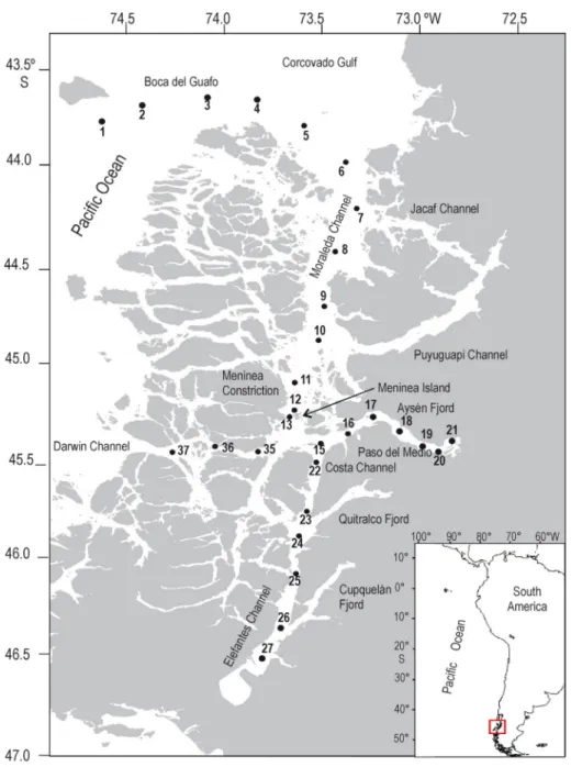 Figure 1. Location of oceanographic stations in the southern Chilean channels.