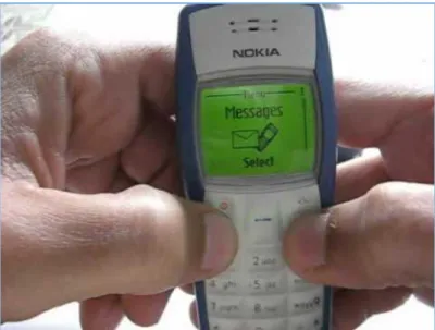 Ilustración 2: El uso de los SMS modificó los teléfonos móviles (HelpOwl.com) 