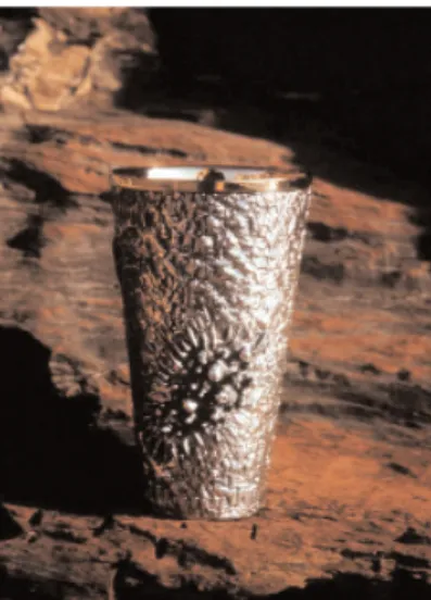 Fig. 9. Sagrario (1969); bronce plateado.