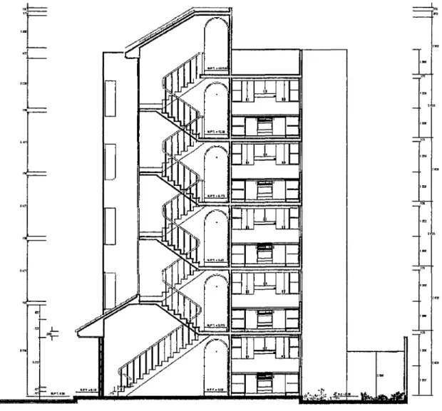 Fig.  4.2: Corte transversal en la dirección menor de la Edificación Convencional. 