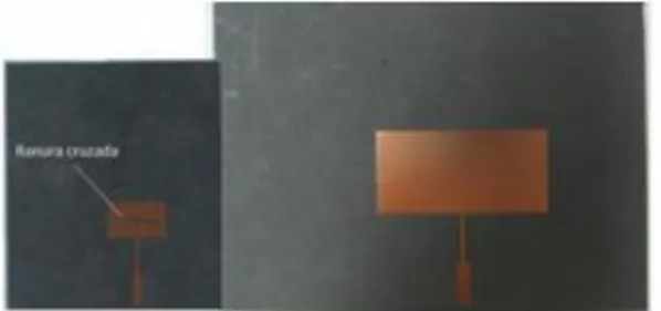 Fig. 1.19 Antena microcinta rectangular con ranura cruzada y estándar.Tomado de [14]. 