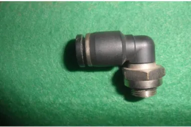 Figura 12: Conector neumático del molde 