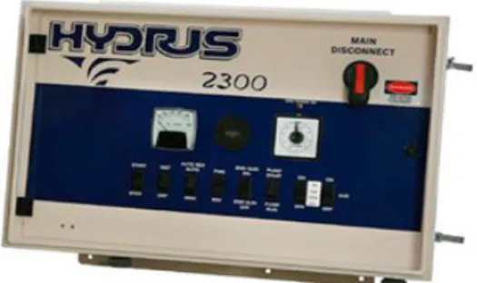 Figure 2. Central pivot irrigation machine: Example of control panel   / Máquina de riego de pivote central: ejemplo de panel de control