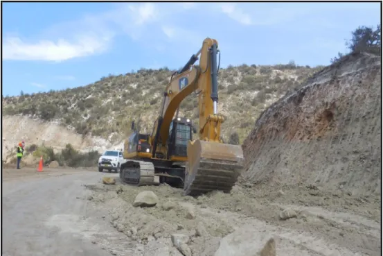 Foto 17. Construcción de la carretera Omate - Arequipa  Fuente: Toma propia (2018)