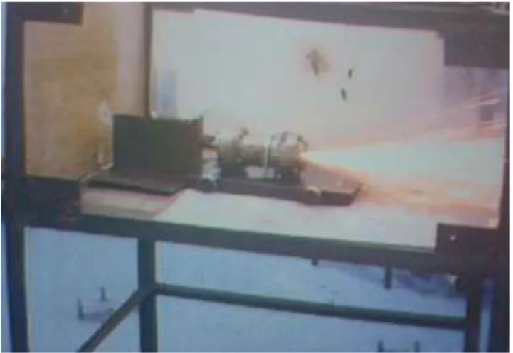 Figure 29  Firing test of solid propellant.  28 a) Ignition stage b) Propellant A (110grams) at 5 seconds 