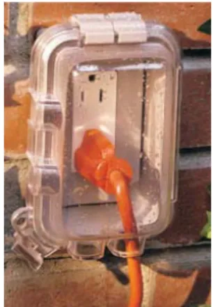 Figure 9 - In Use Weatherproof Receptacle Cover  The size of the receptacles used shall be 15 amps or as specified by OESC