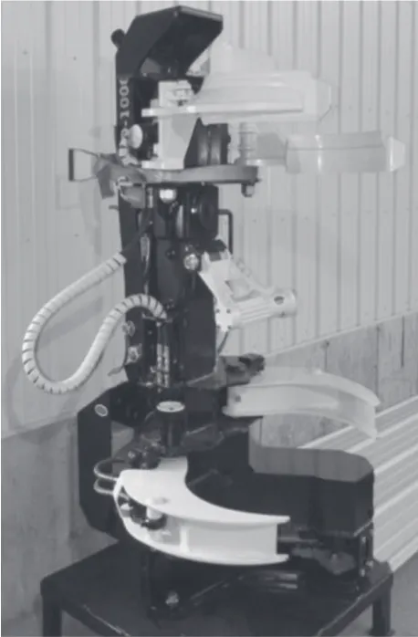 Fig. 1 The base machine for the prototype: ARBRO 1000 S proces-sor head