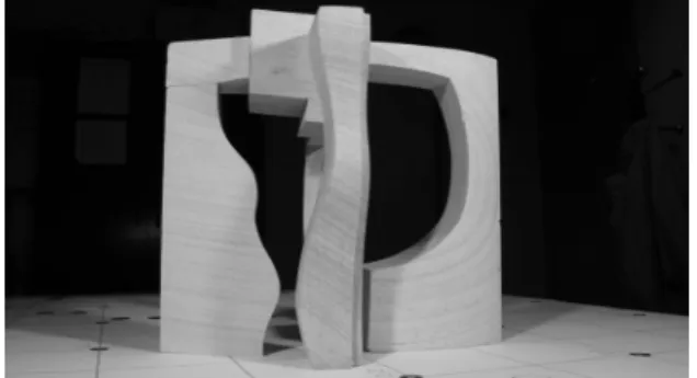 Figure 1. The methodology was applied over a  wooden sculpture that has simple and complex curved 