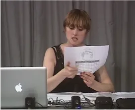 Figure 1: Example of an AM classroom layout. Participants useare sitting at a table around the teacher who s diagrams and meta-discourse to describe the articulation of the different phonemes