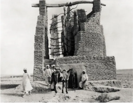 Figure 7: The windmill in Persia was a vertical axis machine used for grinding grains (Hau, 2006, p