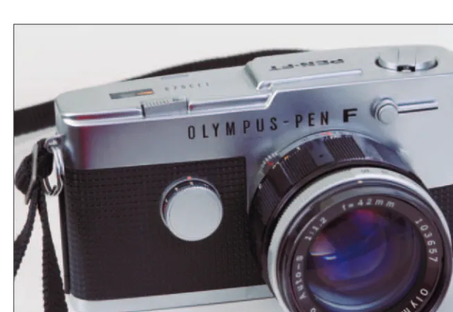 Figure 2-2: Photos used in eBay auctions, such as this one of a classic film camera, rarelyneed to be wider than 600 pixels, so the lowest resolution digital cameras can do the job.