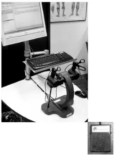 Figure 1. The LapSIM laparoscopic simulator. 