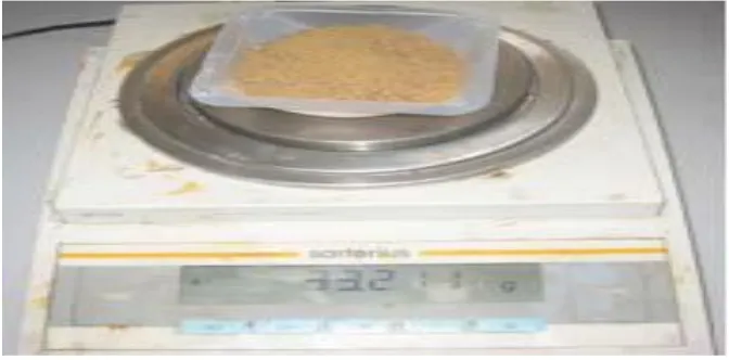 Figure 3.5(a) Steam Pretreatment of mango peels powder in autoclave (b) Sample ready for pretreatment 