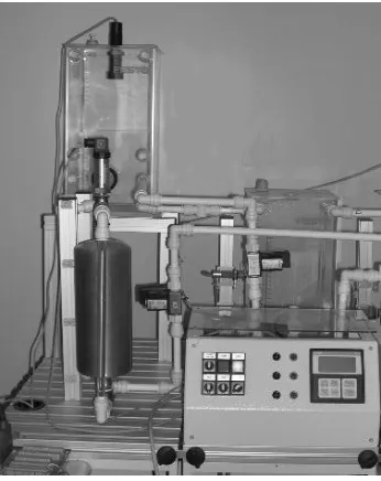 Fig. 1 A Picture of the pressure-level system 