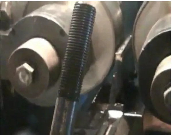Figure 1.2: Thread rolling   