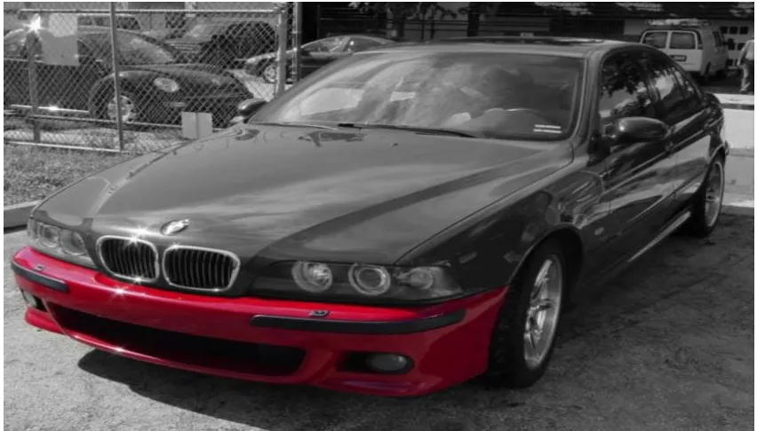Figure 2.1Example f bumper fascia, highlighted in red.                                         